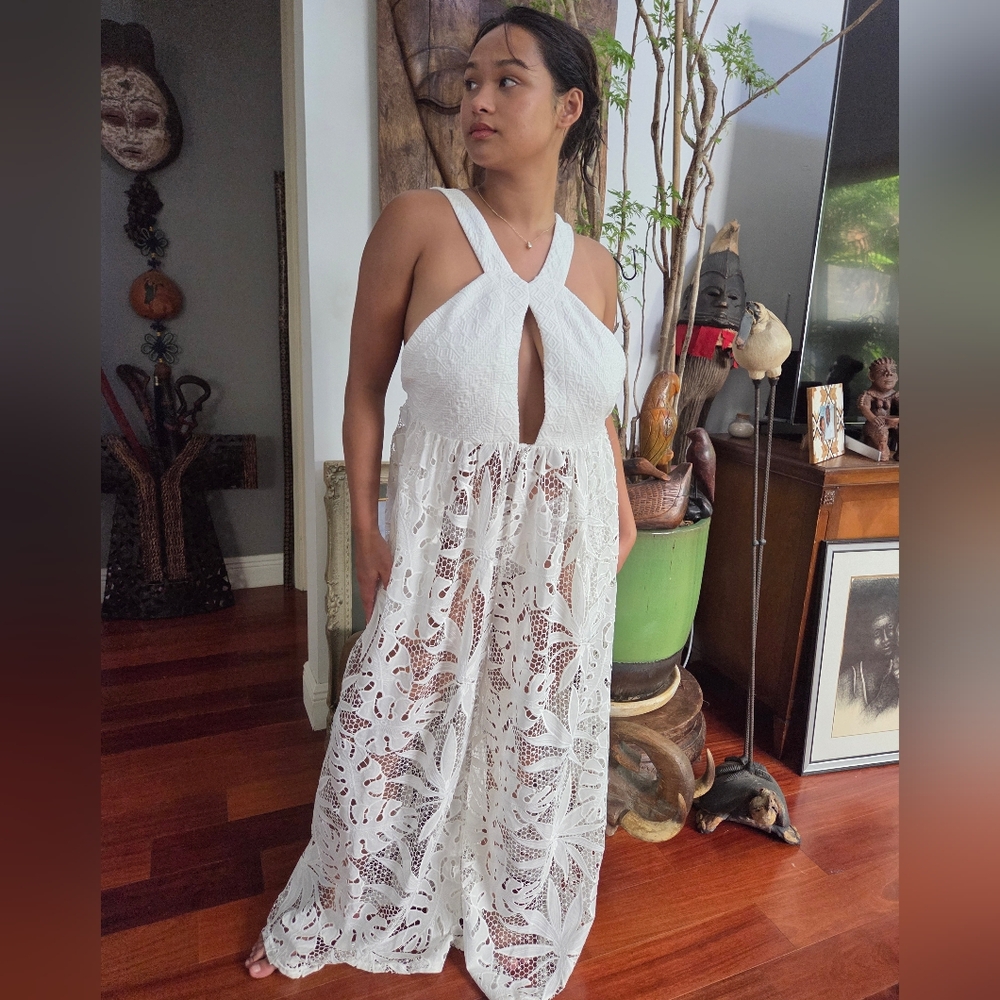 NWOT FREE PEOPLE INTIMATELY La Vida Lace Halter Jumpsuit, Size L